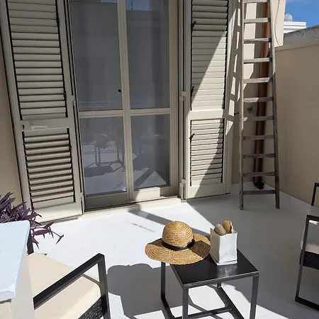 Libeccio House-relax E Stile A Due Passi Dal Mare 펜션