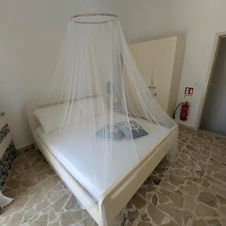 펜션 Libeccio House-relax E Stile A Due Passi Dal Mare *
